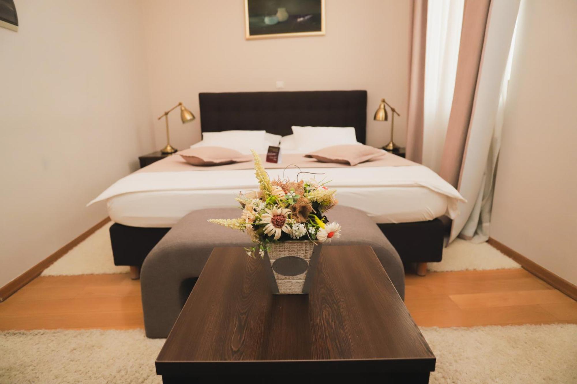 Sobe Bernarda Bed & Breakfast Varazdinske Toplice Eksteriør bilde