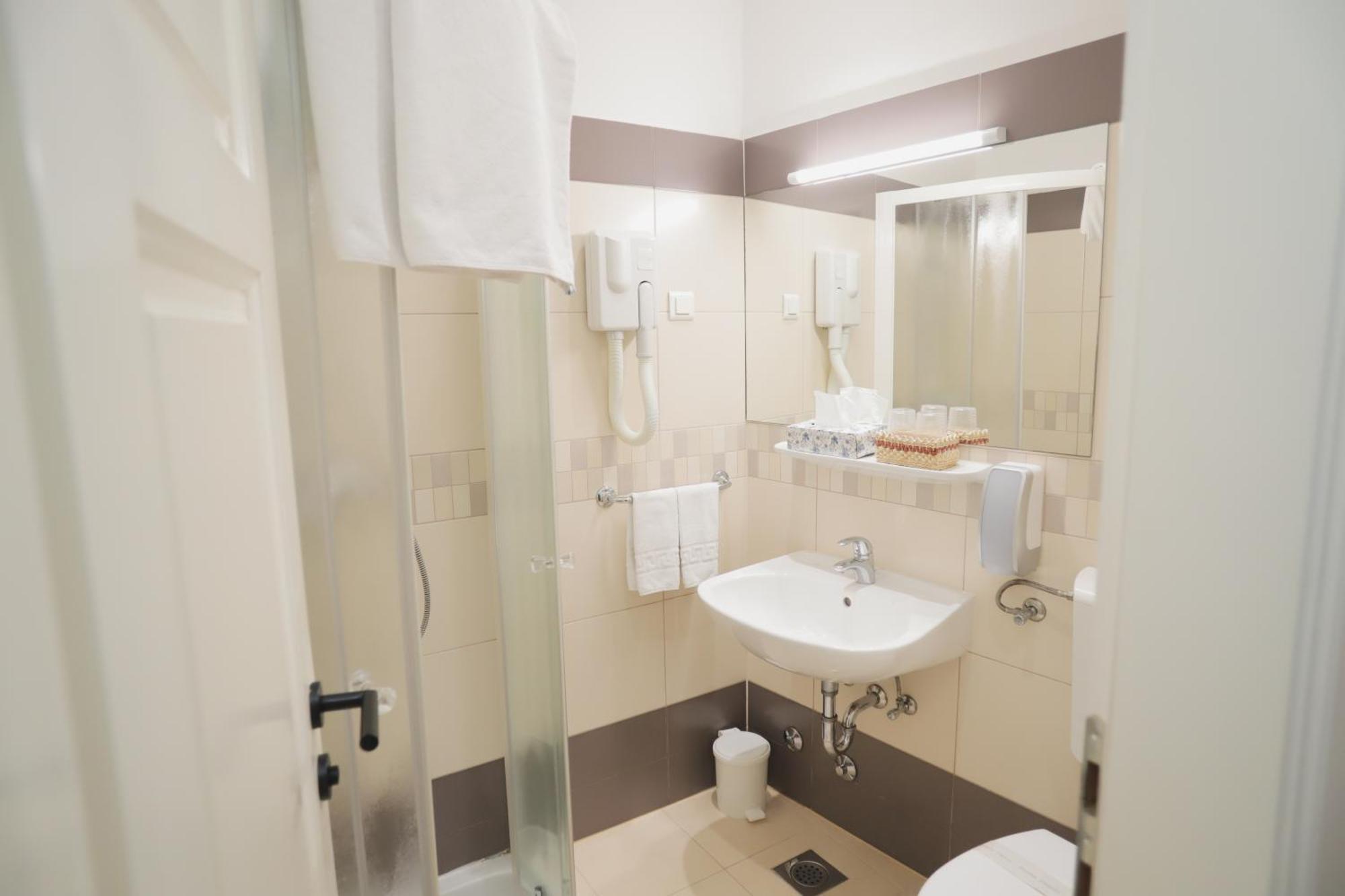 Sobe Bernarda Bed & Breakfast Varazdinske Toplice Eksteriør bilde