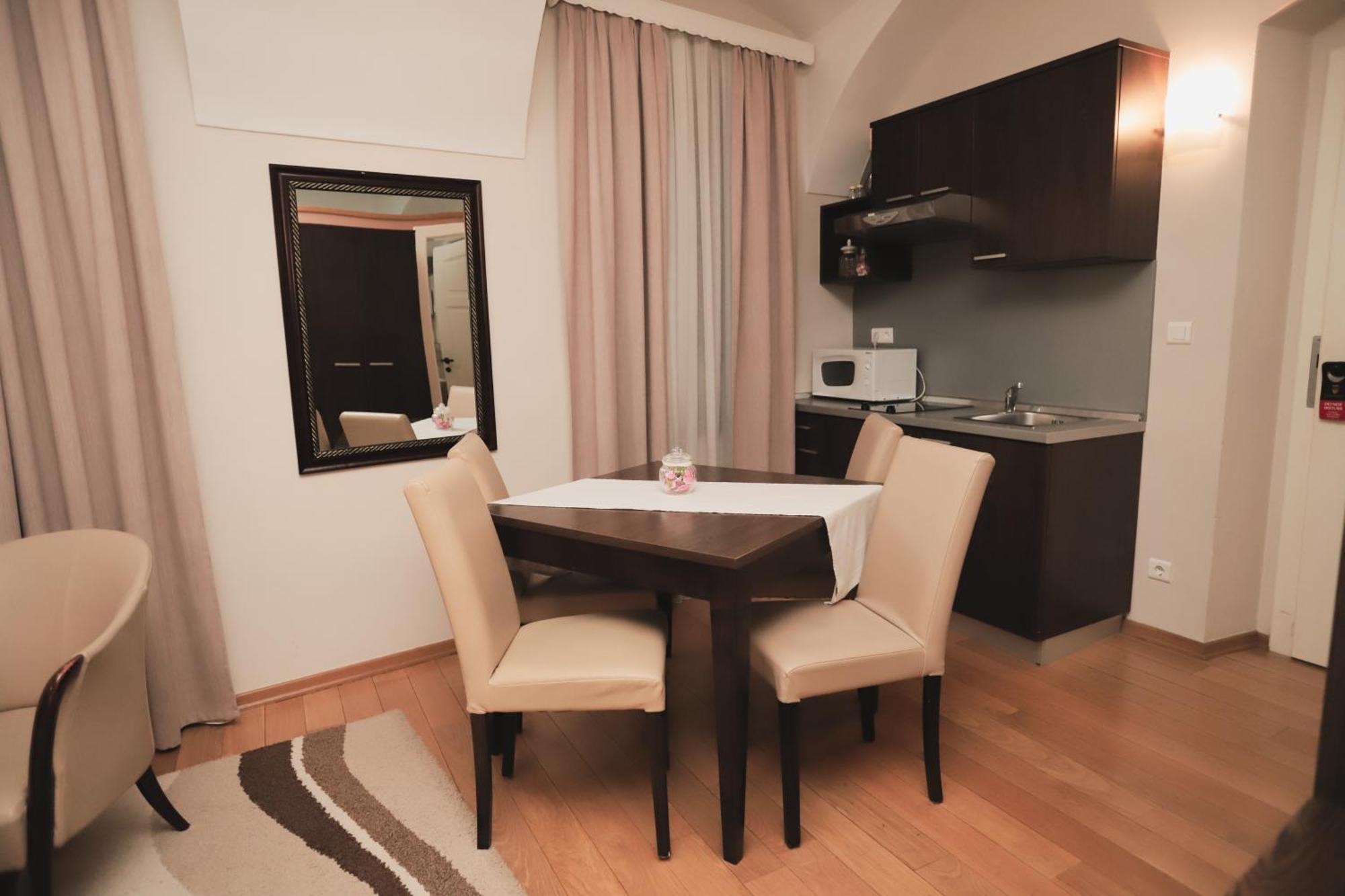 Sobe Bernarda Bed & Breakfast Varazdinske Toplice Eksteriør bilde